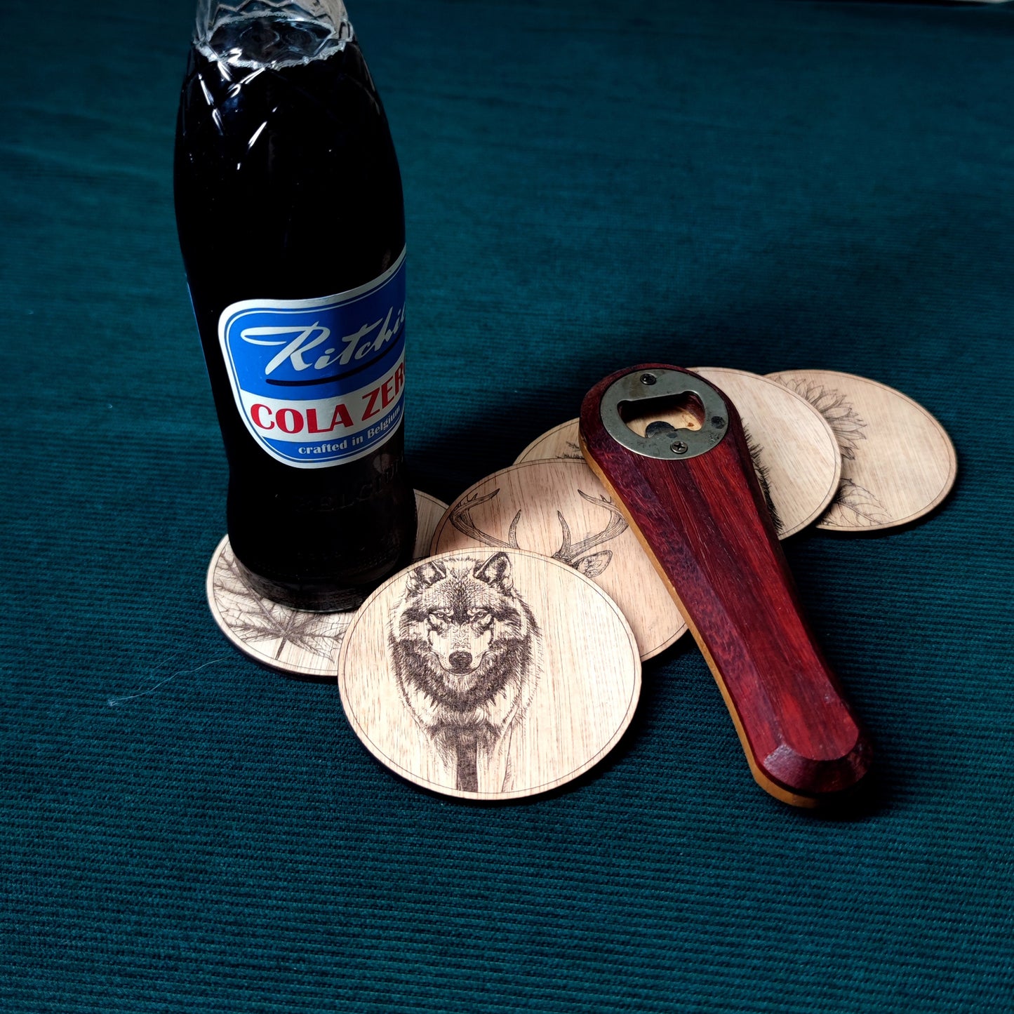 Lot de 6 sous-verres en bois gravé – Esprit de la forêt