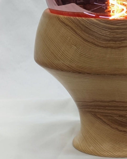 Grande lampe en Frêne massif avec ampoule LED vintage - modèle unique