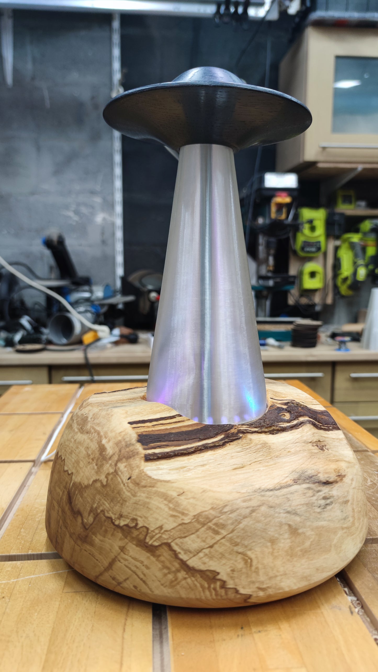 Lampe "OVNI" - création unique
