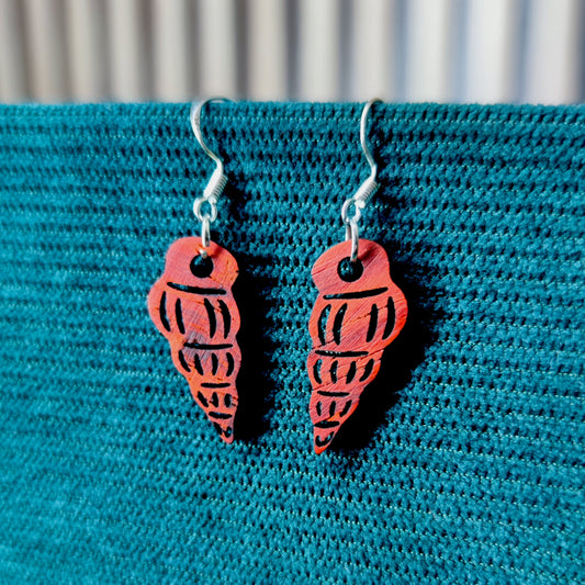 photo boucle oreille coquillage rouge